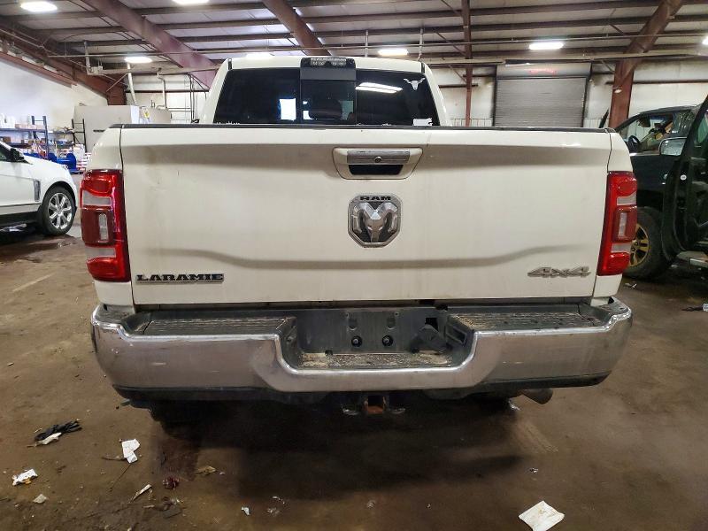 2019 RAM 2500 LARAMIE — Фото 6 из 12