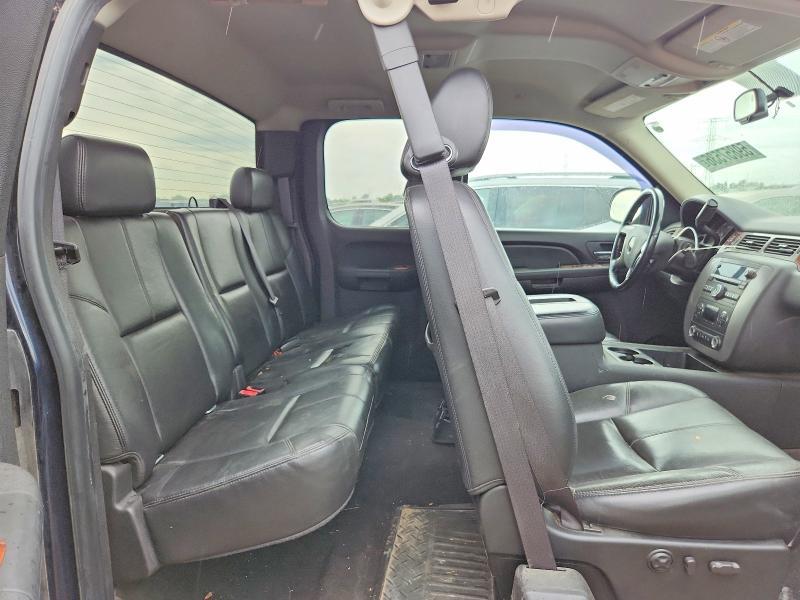 2008 GMC SIERRA K2500 HEAVY DUTY — Фото 10 из 12