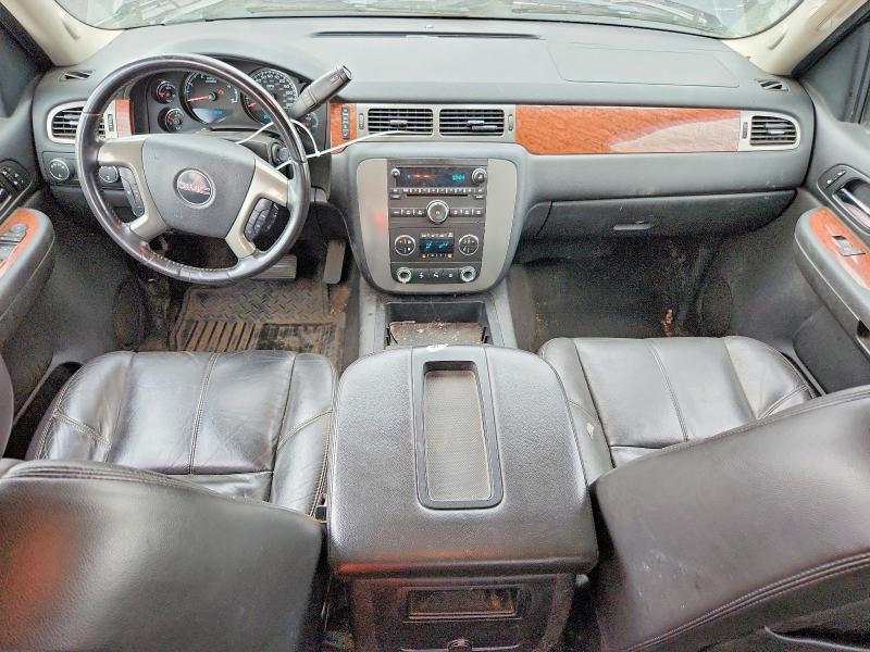 2008 GMC SIERRA K2500 HEAVY DUTY — Фото 8 из 12