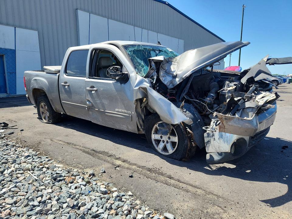 2008 GMC SIERRA C1500 — Фото 4 из 12
