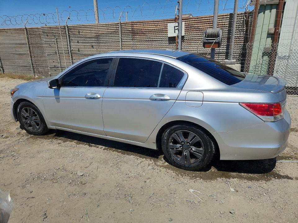 2008 HONDA ACCORD LXP — Фото 2 из 12