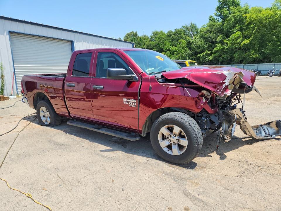 2019 RAM 1500 CLASSIC TRADESMAN — Фото 4 из 13