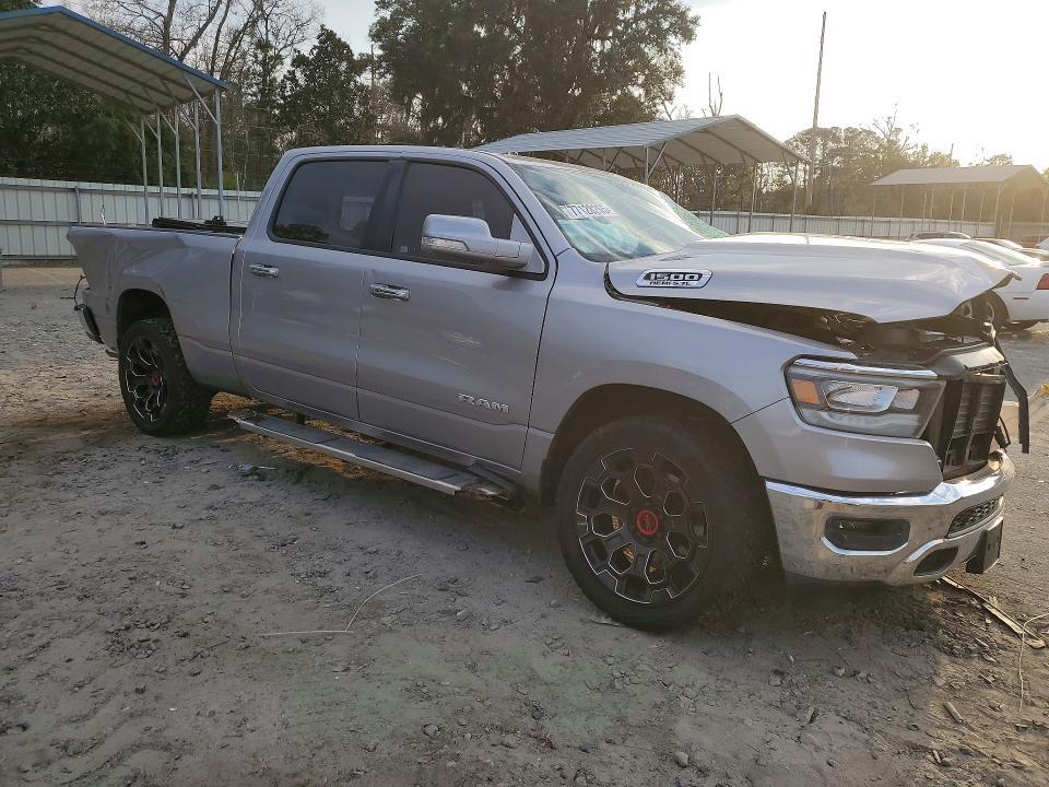 1C6SRFMT1KN567398 2019 RAM 1500 photo no. 4