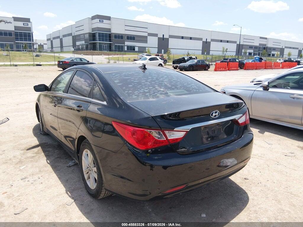 5NPEB4AC4DH747710 2013 HYUNDAI SONATA photo no. 3