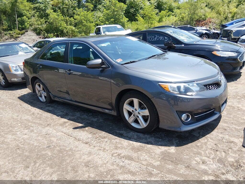 4T1BF1FKXEU731861 2014 TOYOTA CAMRY photo no. 1