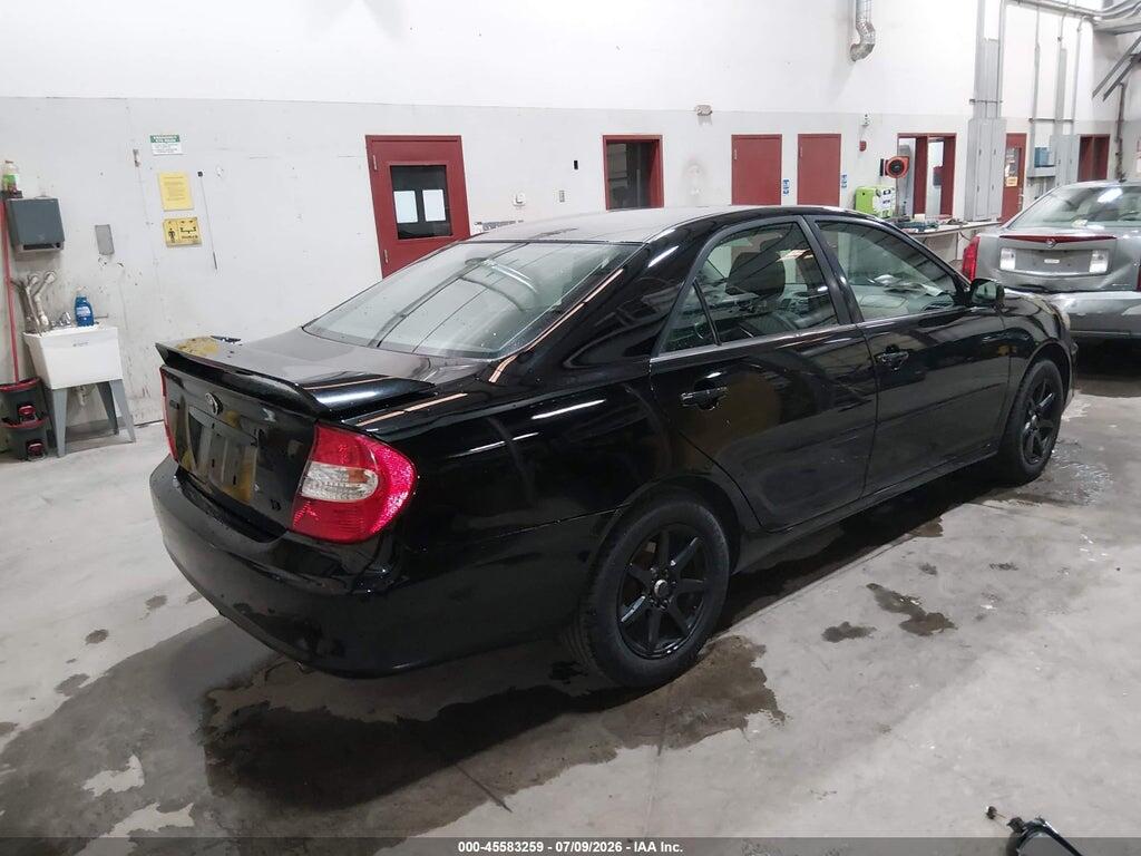 JTDBF30K620056943 2002 TOYOTA CAMRY photo no. 4