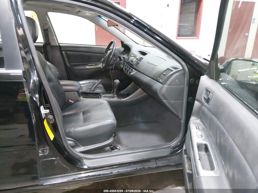 JTDBF30K620056943 2002 TOYOTA CAMRY photo no. 5