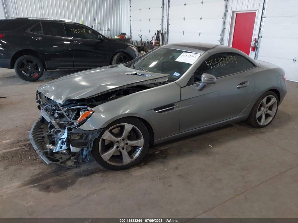 WDDPK5HA9CF013694 2012 MERCEDES-BENZ SLK 350 photo no. 2
