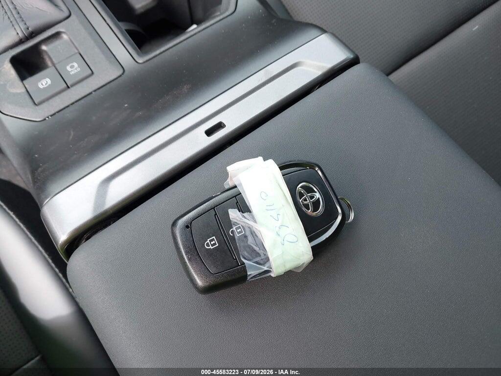 2T36DRBV9TW005063 2026 TOYOTA RAV4 photo no. 11