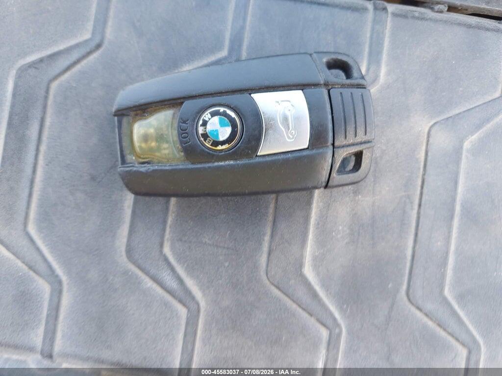 WBAVC53567FZ79867 2007 BMW 328I photo no. 11