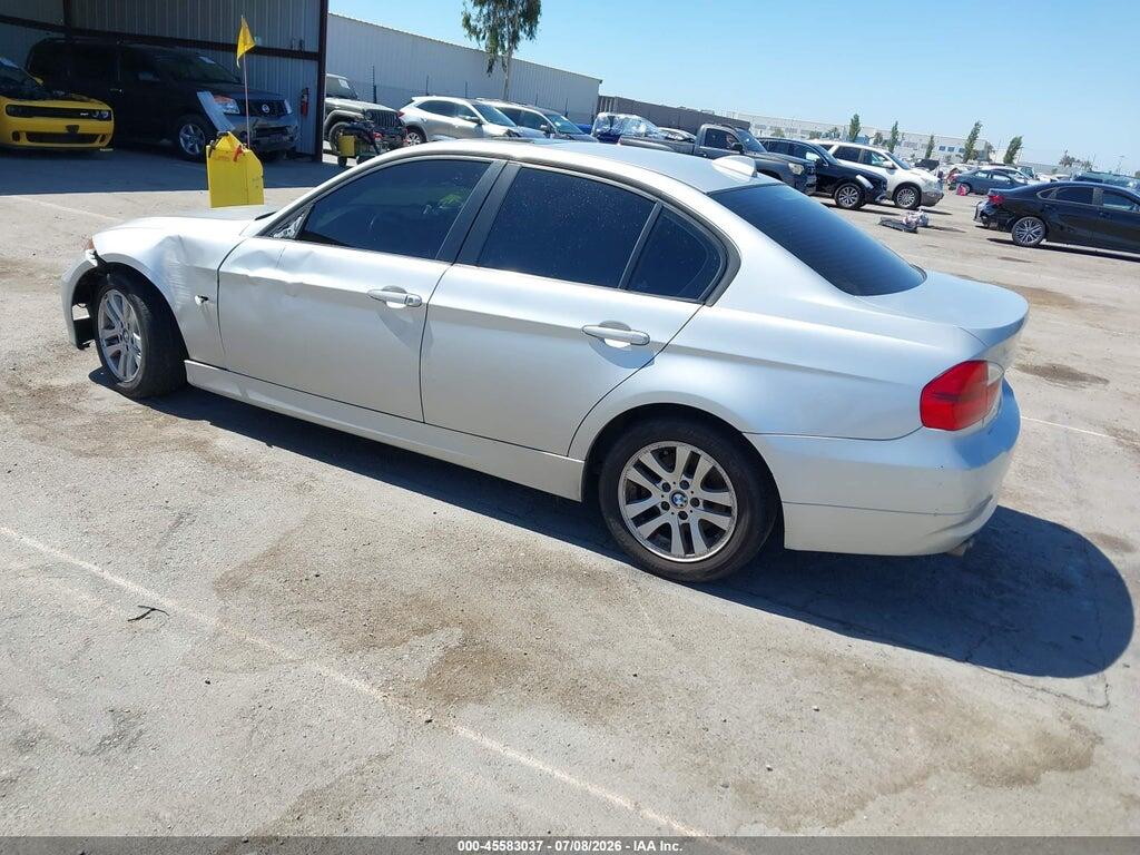 WBAVC53567FZ79867 2007 BMW 328I photo no. 3