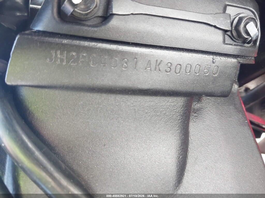 JH2PC4081AK300050 2010 HONDA CBR600 photo no. 10
