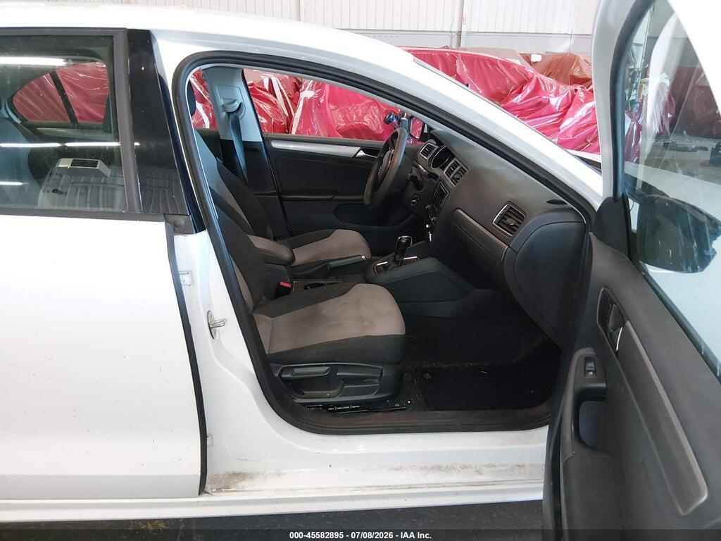3VW2B7AJ2JM253481 2018 VOLKSWAGEN JETTA photo no. 5