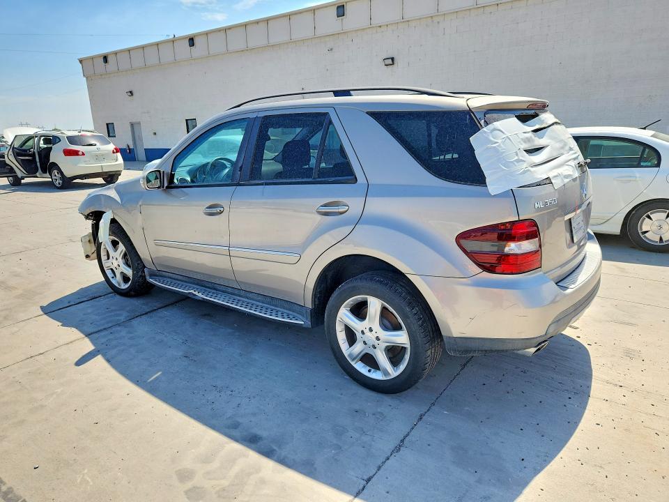 2008 MERCEDES-BENZ ML 350 — Фото 2 из 12