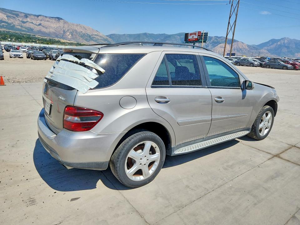 2008 MERCEDES-BENZ ML 350 — Фото 3 из 12