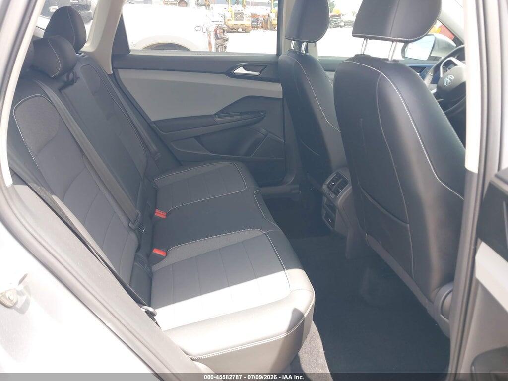 3VVRX7B22NM052083 2022 VOLKSWAGEN TAOS photo no. 8