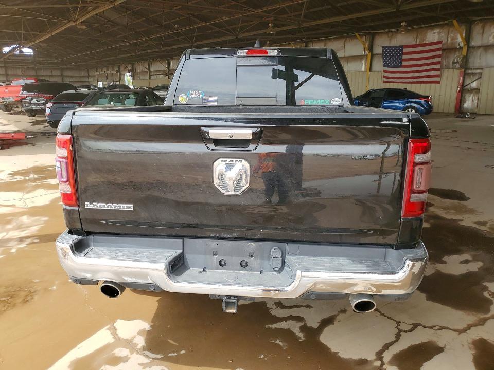 2019 RAM 1500 LARAMIE — Фото 6 из 12