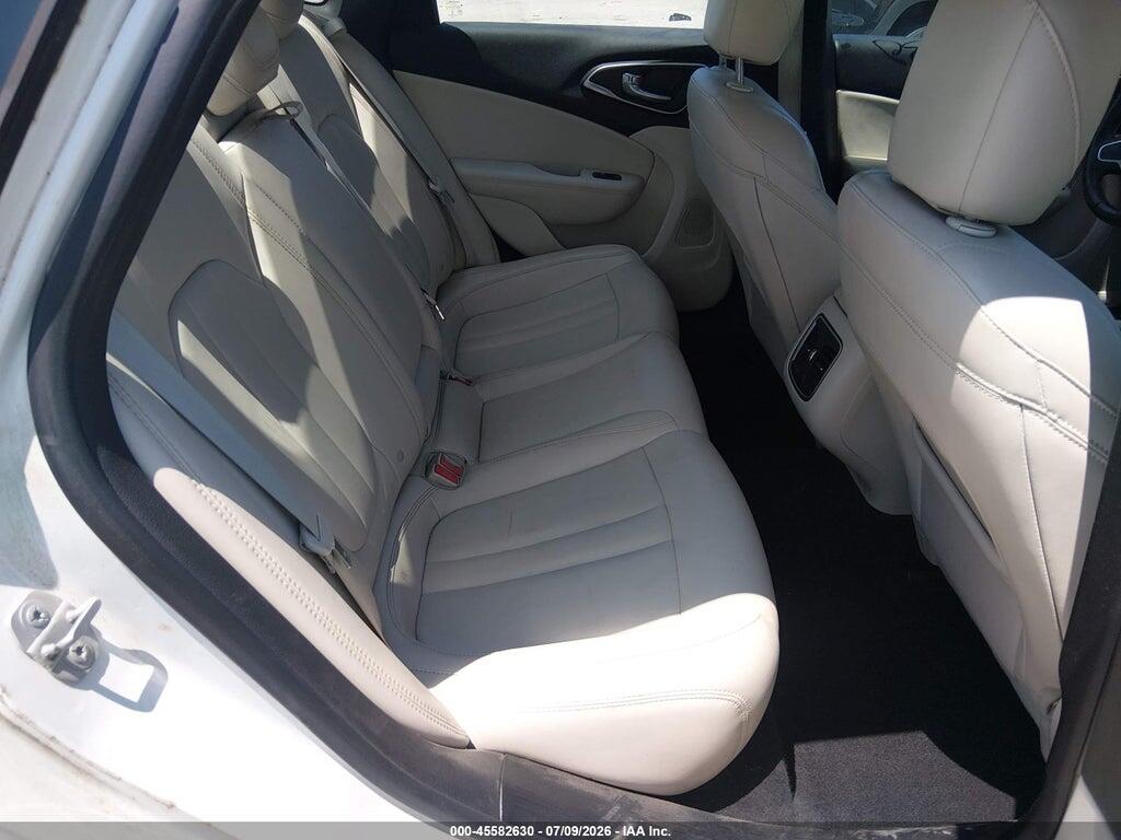 1C3CCCEG1FN567247 2015 CHRYSLER 200 photo no. 8