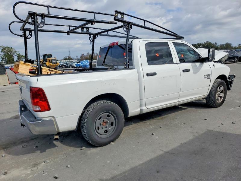 2019 RAM 1500 CLASSIC TRADESMAN — Фото 3 из 12