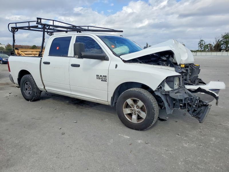 2019 RAM 1500 CLASSIC TRADESMAN — Фото 4 из 12