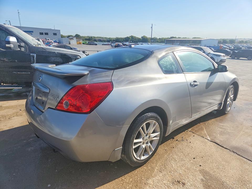 2008 NISSAN ALTIMA 3.5SE — Фото 3 из 12