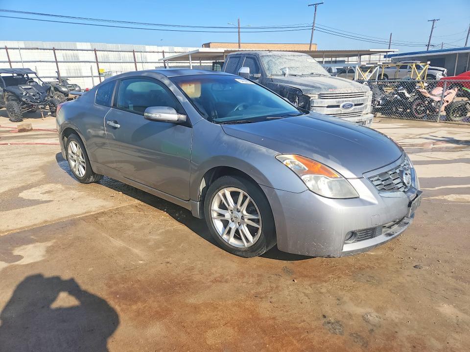 2008 NISSAN ALTIMA 3.5SE — Фото 4 из 12