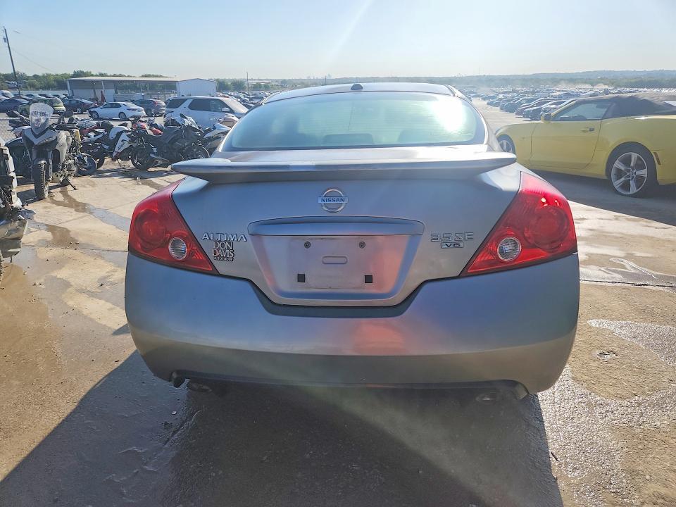 2008 NISSAN ALTIMA 3.5SE — Фото 6 из 12