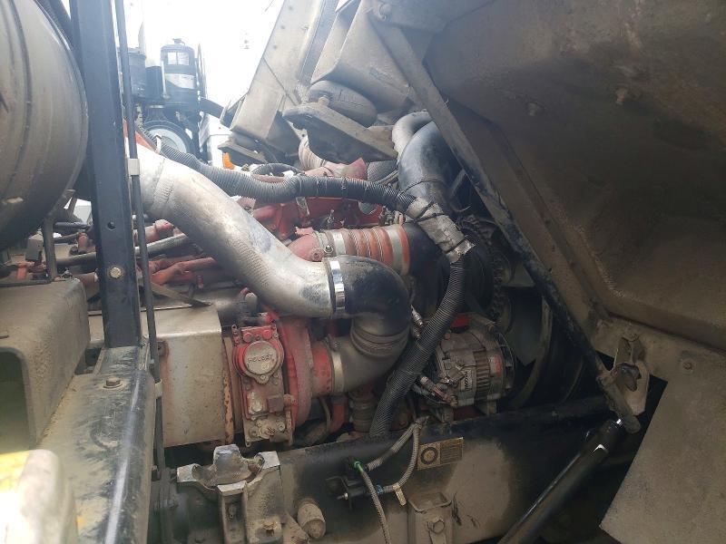 2008 PETERBILT 320 REFUSE TRUCK — Фото 7 из 10