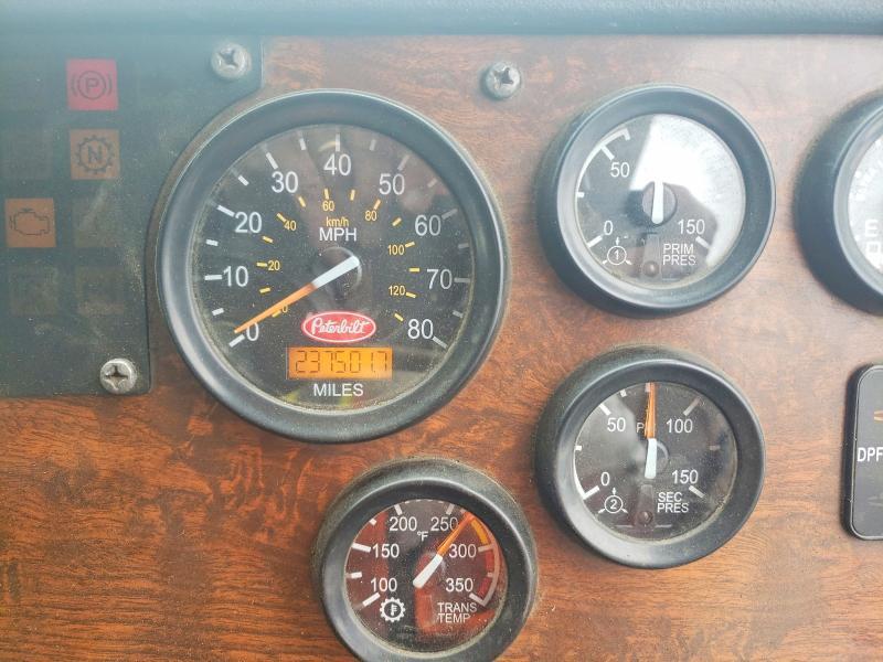 2008 PETERBILT 320 REFUSE TRUCK — Фото 8 из 10
