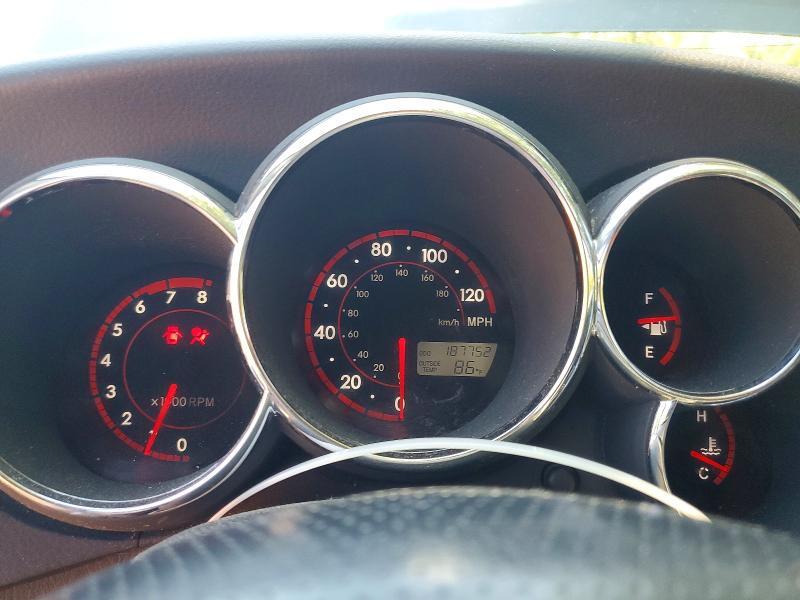 2008 TOYOTA COROLLA MATRIX XR — Фото 9 из 12