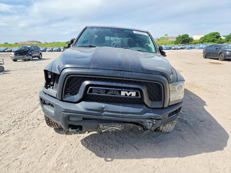 2019 RAM 1500 CLASSIC SLT — Фото 5 из 13