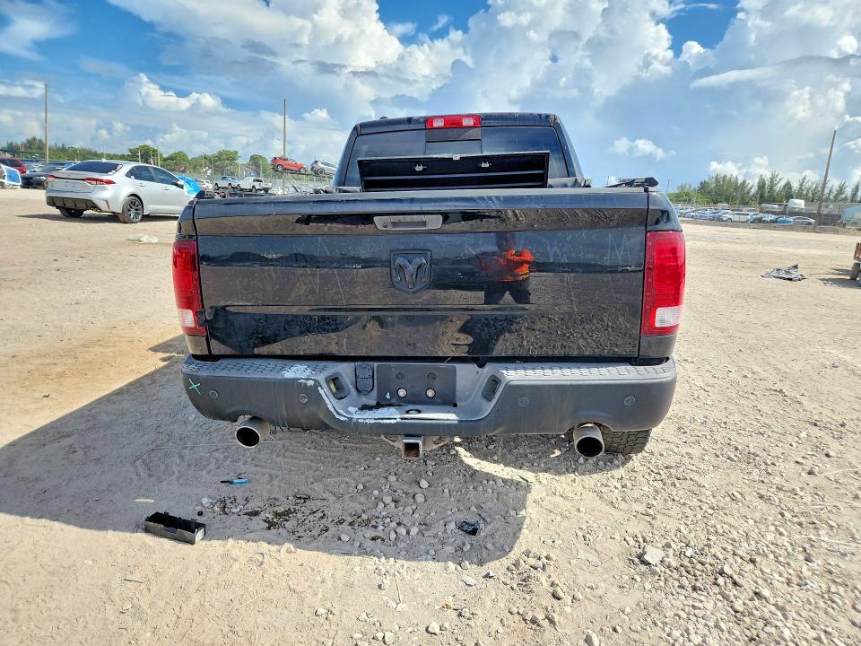 2019 RAM 1500 CLASSIC SLT — Фото 6 из 13