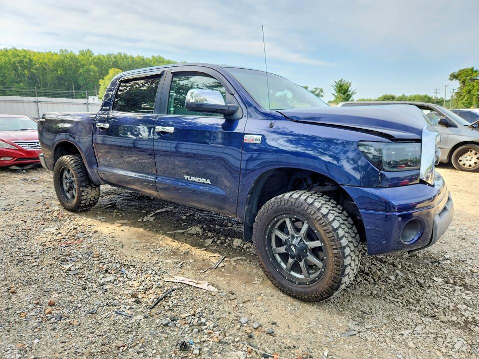 5TBDV58178S522896 2008 TOYOTA TUNDRA photo no. 3