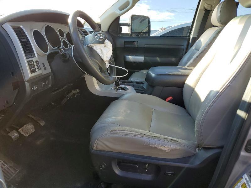 2008 TOYOTA TUNDRA SR5 — Фото 7 из 12