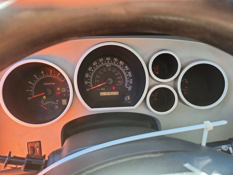 2008 TOYOTA TUNDRA SR5 — Фото 9 из 12