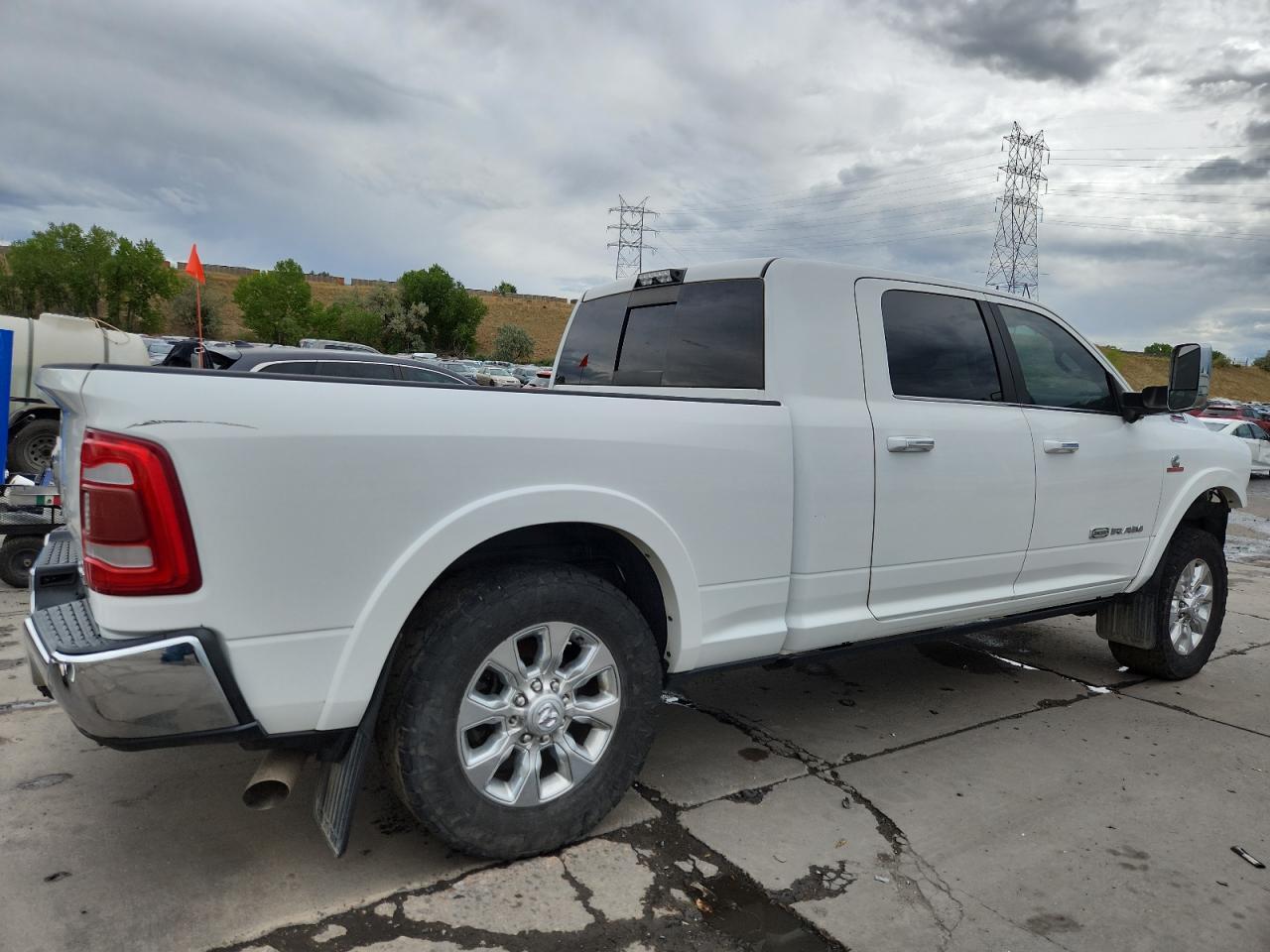 2019 RAM 2500 LONGHORN — Фото 3 из 13