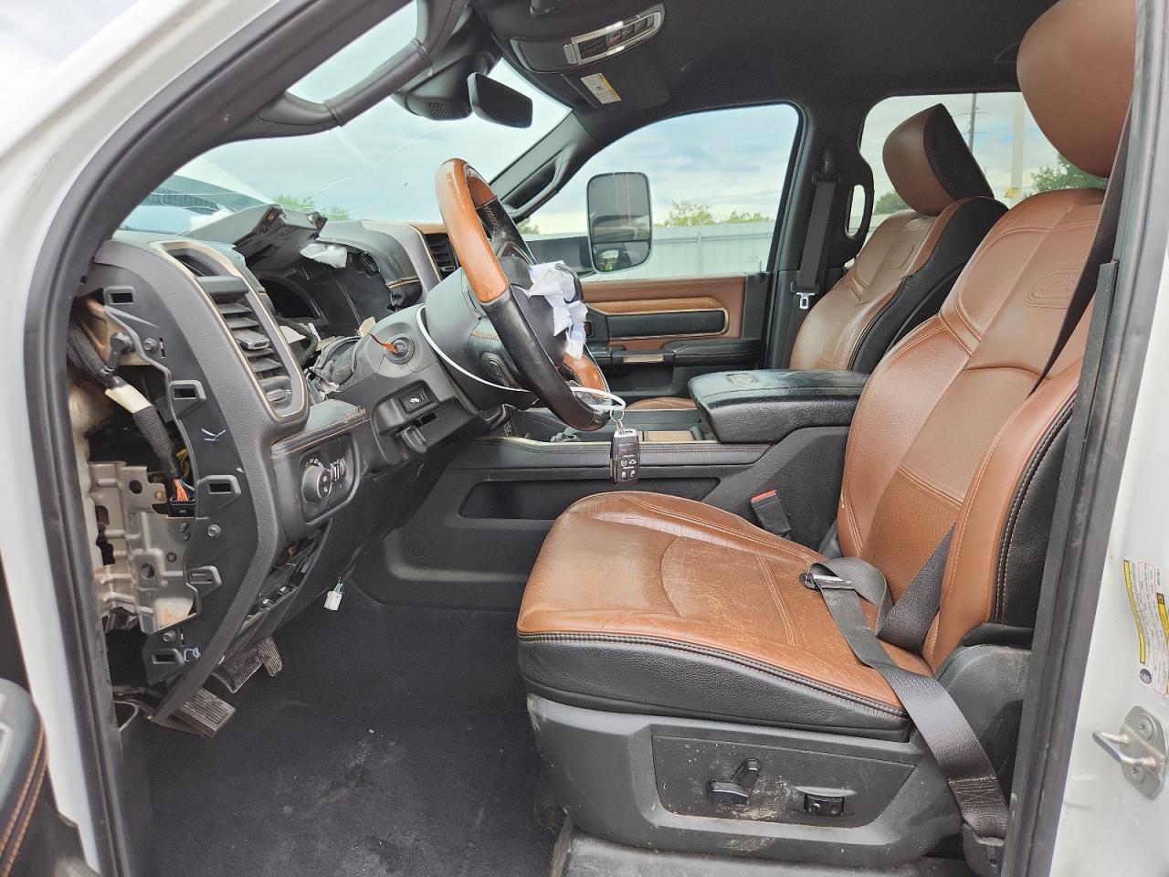 2019 RAM 2500 LONGHORN — Фото 7 из 13