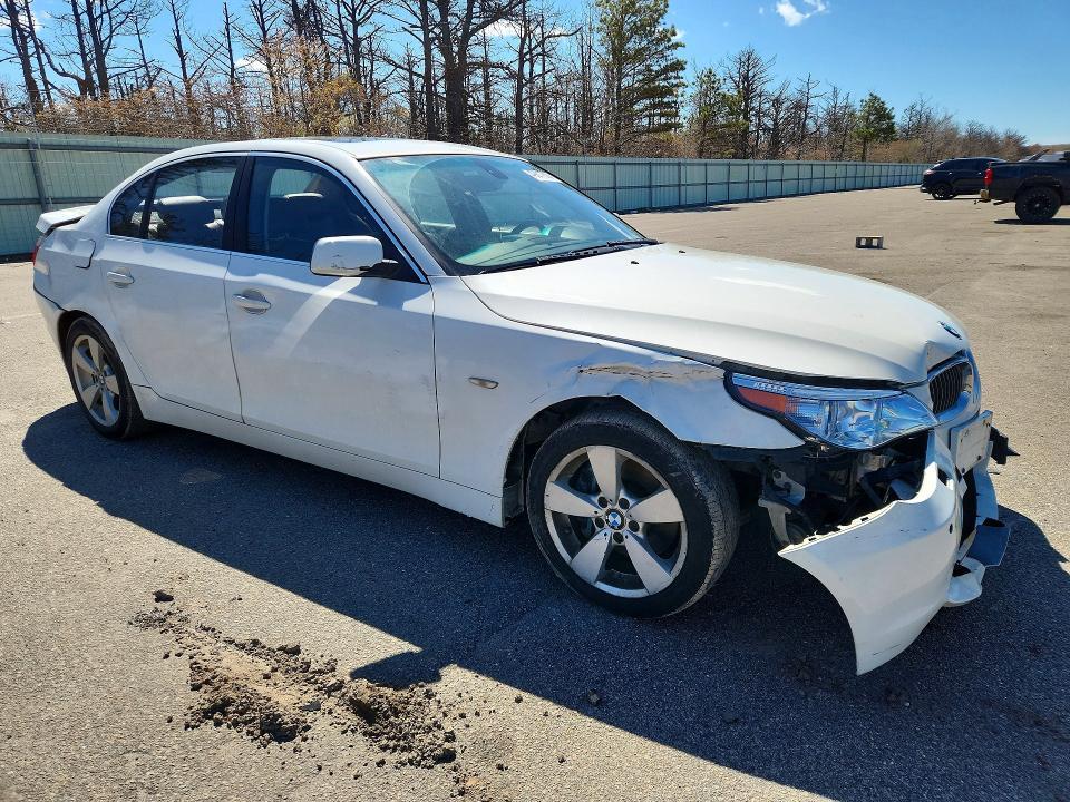 2007 BMW 525 XI — Фото 4 из 12
