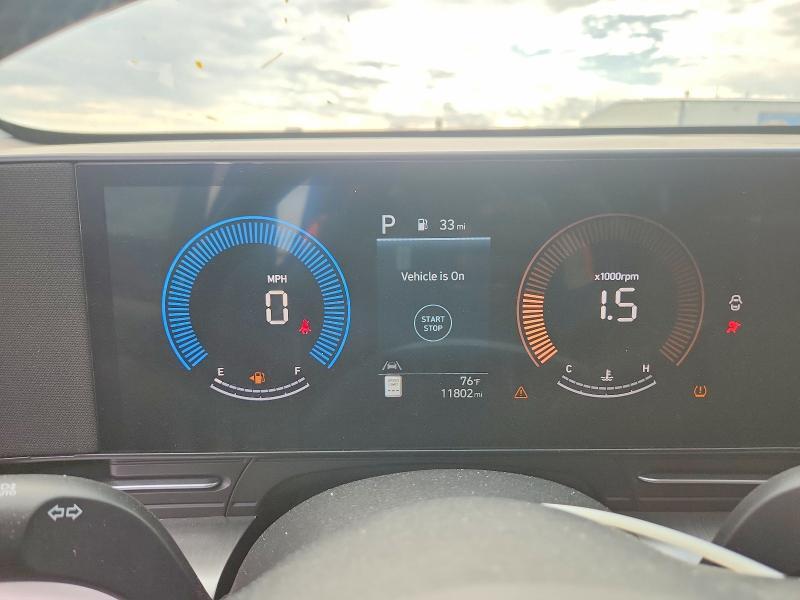 2025 HYUNDAI KONA SEL — Фото 9 из 12