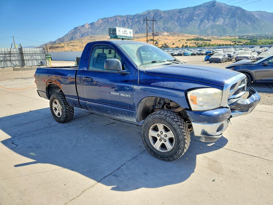 2007 DODGE RAM 1500 ST — Фото 4 из 12