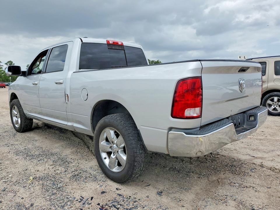 2019 RAM 1500 CLASSIC SLT — Фото 2 из 12
