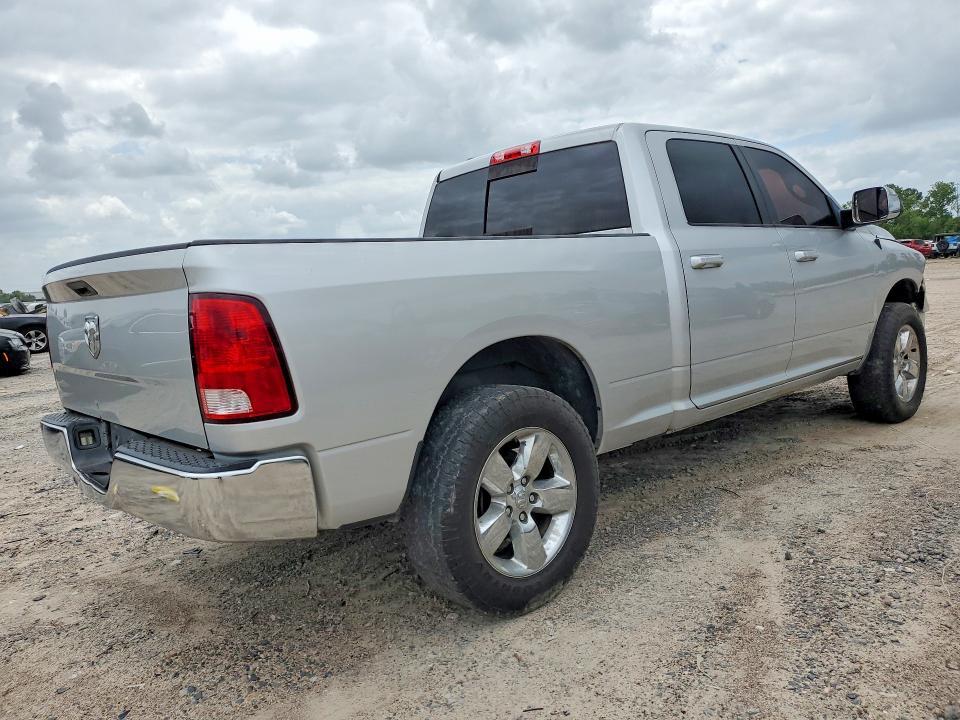 2019 RAM 1500 CLASSIC SLT — Фото 3 из 12
