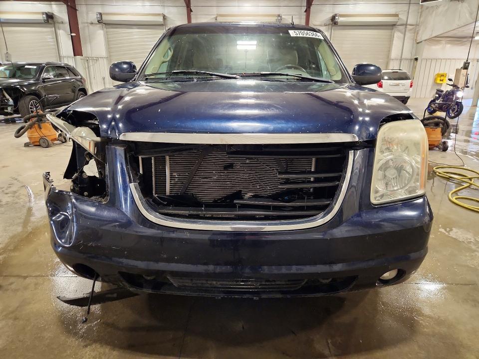 2007 GMC YUKON — Фото 5 из 13