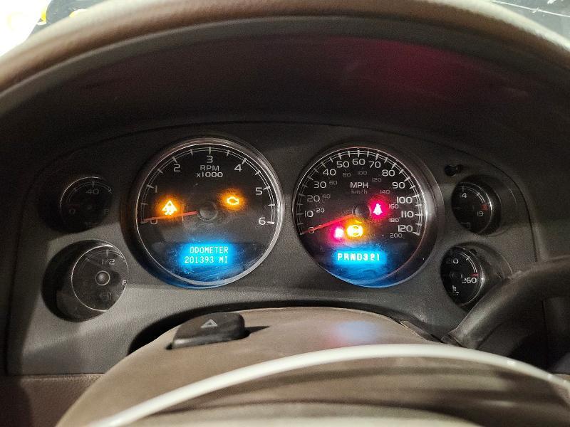 2007 GMC YUKON — Фото 9 из 13