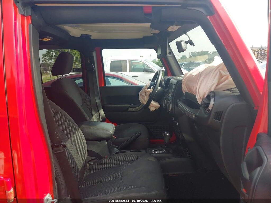 1C4BJWDG2GL213959 2016 JEEP WRANGLER UNLIMITED photo no. 5