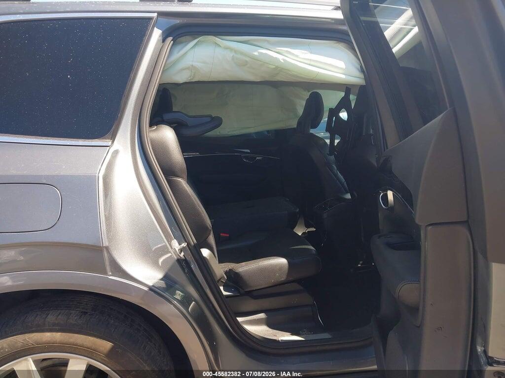 YV4A22PK7J1337775 2018 VOLVO XC90 photo no. 8