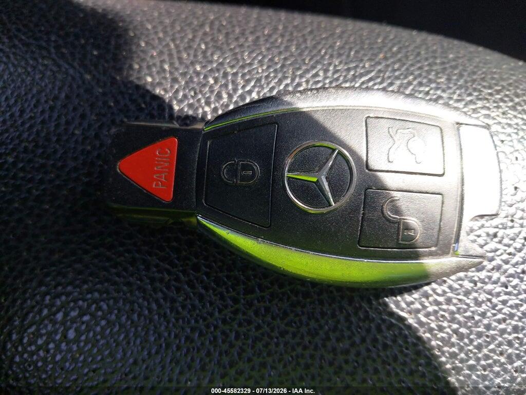 55SWF4KB8FU030371 2015 MERCEDES-BENZ C 300 photo no. 11