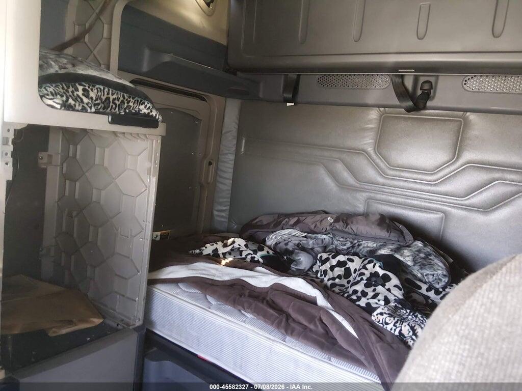 1FUJGLBG4DSBC0784 2013 FREIGHTLINER CASCADIA 125 photo no. 7