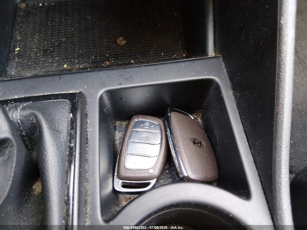 KM8J3CA40LU261930 2020 HYUNDAI TUCSON photo no. 11