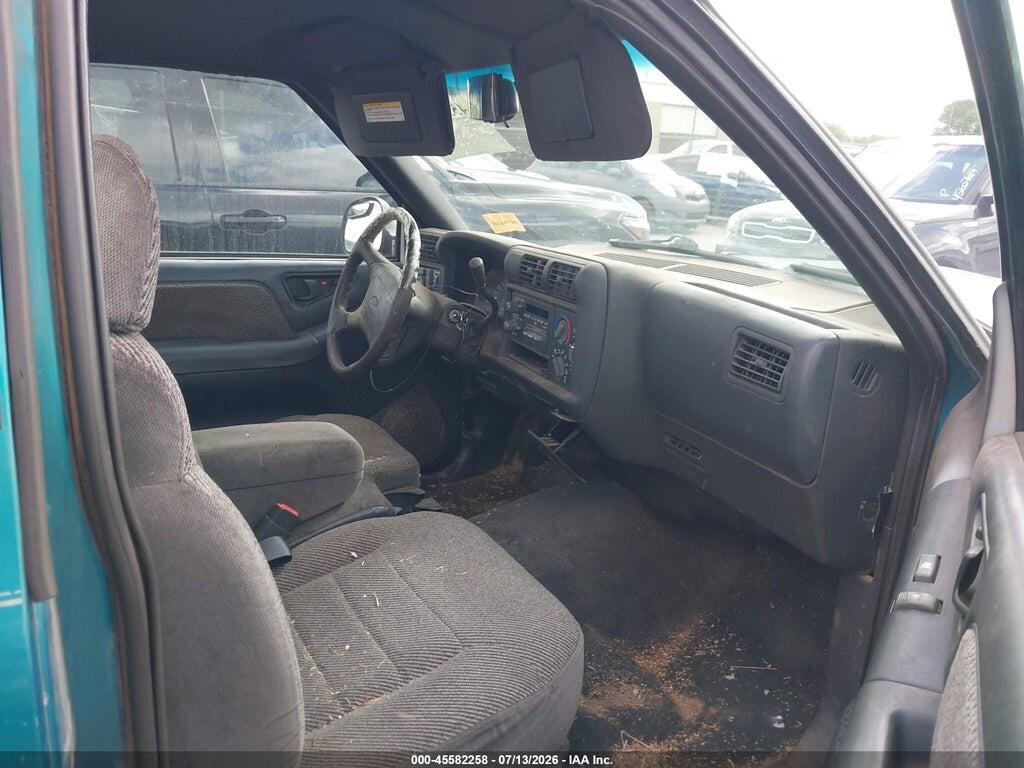 1GCCS14WXT8104982 1996 CHEVROLET S TRUCK photo no. 8